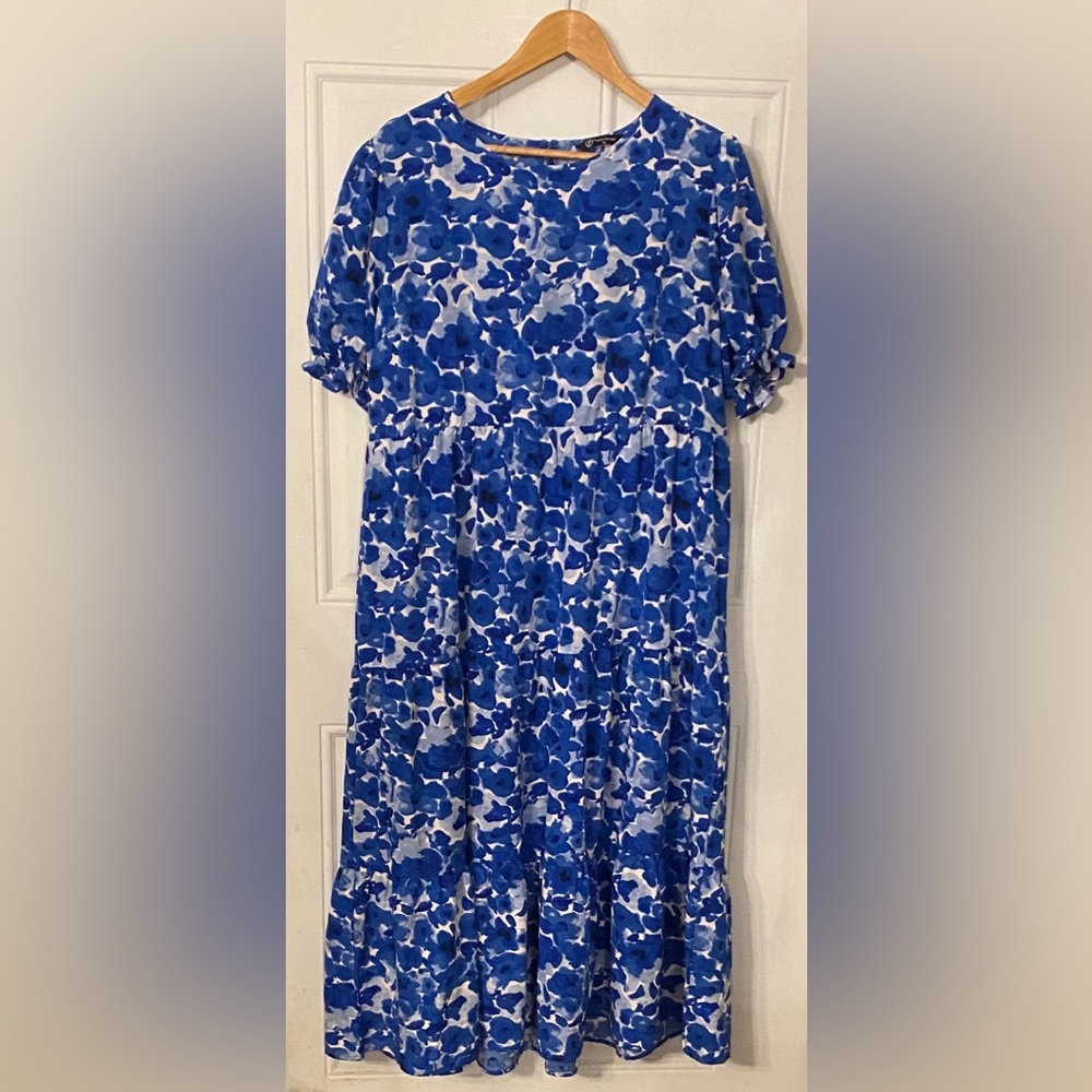 Pretty Garden Blue White Floral Tiered Midi Dress.
